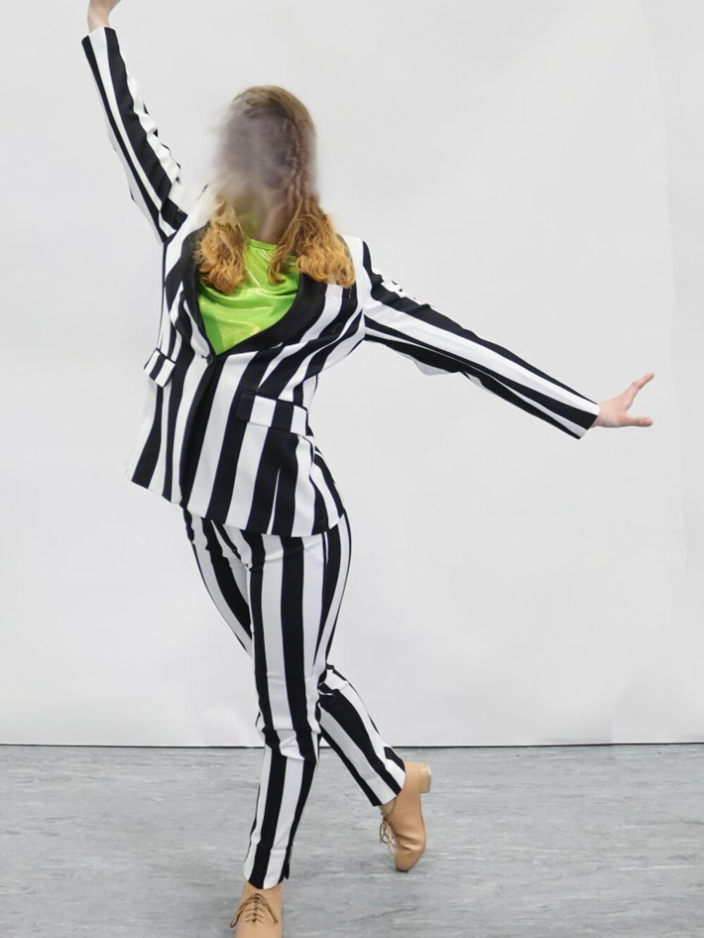 BeetleJuice Dance Costume - Medium Adult